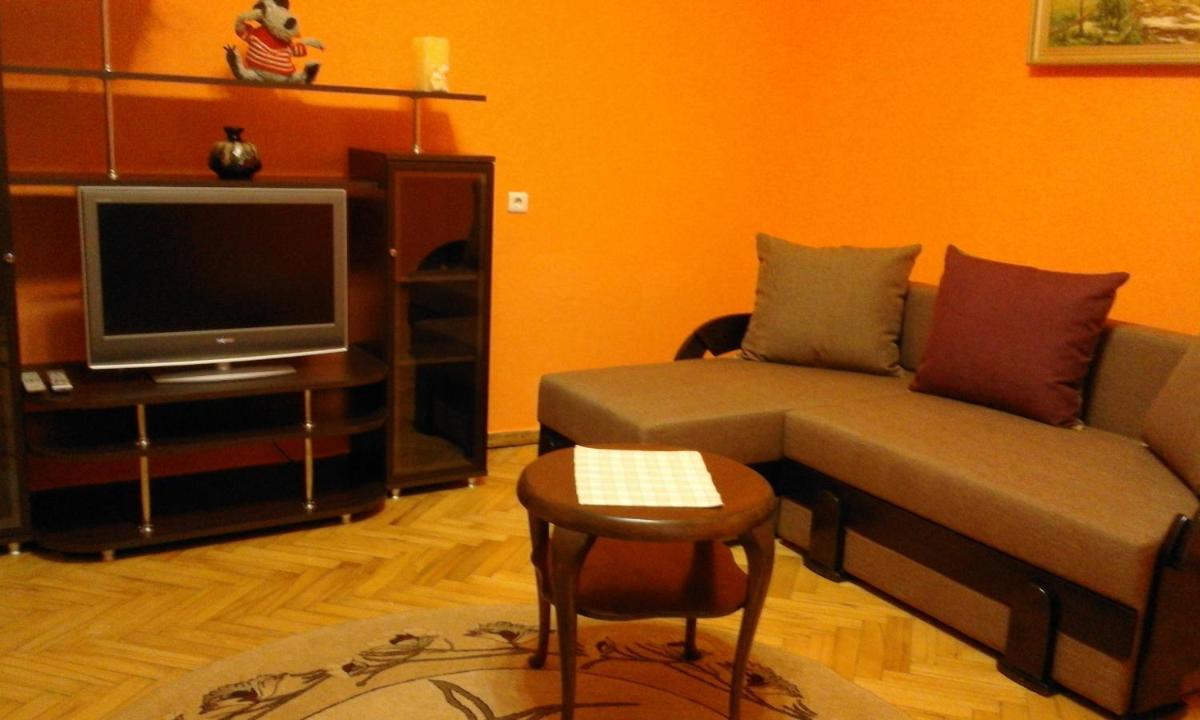 Apartment Tsentr on Pochtovaya - Housity