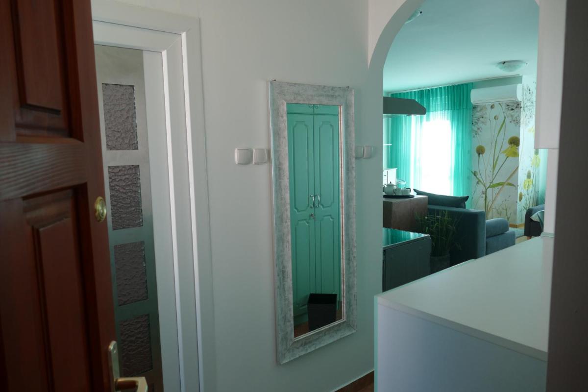 Heleniums Apartment - Housity
