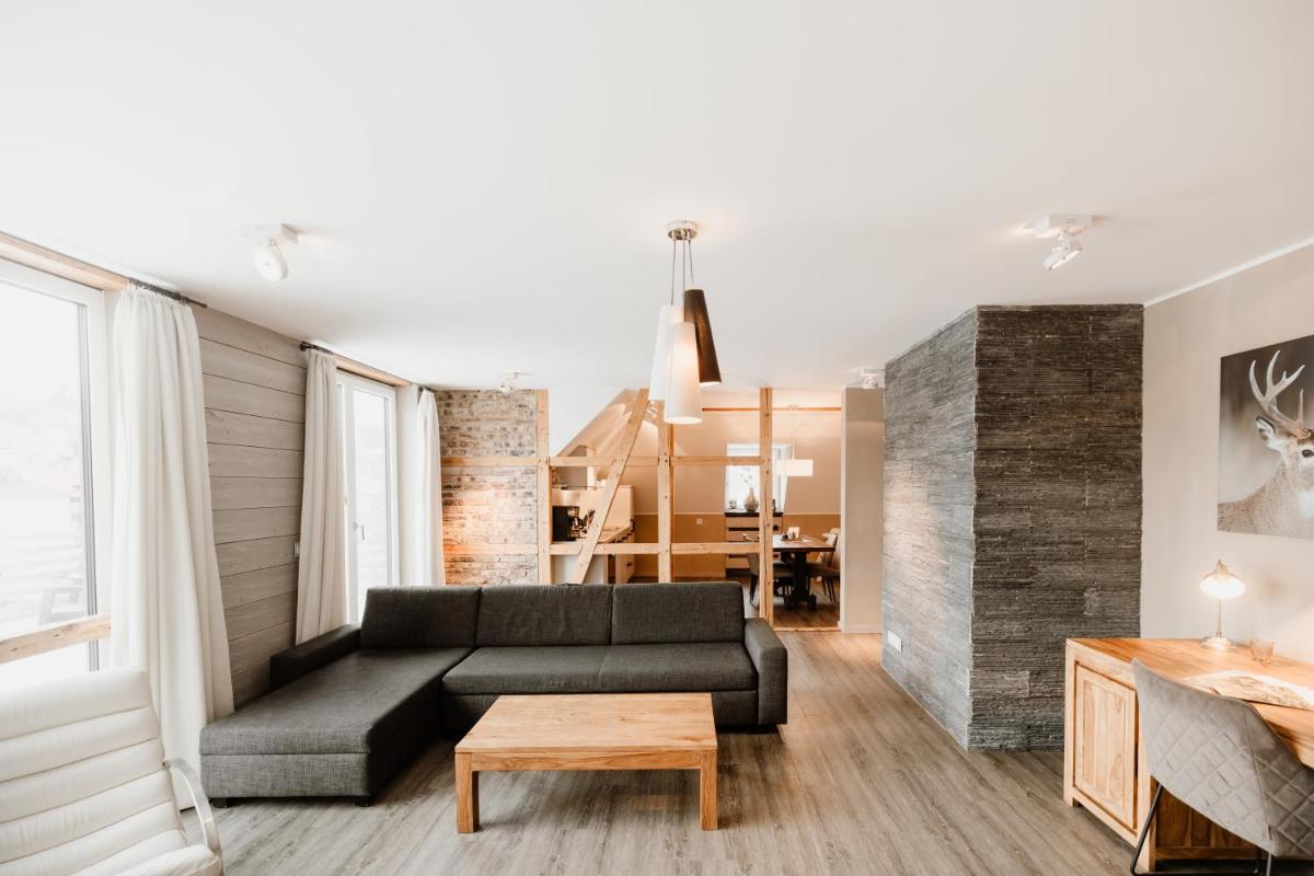 StrandBerg's Stadt Chalet - Housity