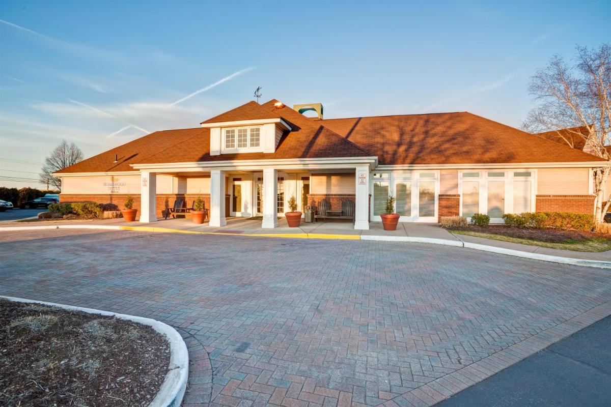 Homewood Suites by Hilton Windsor Locks Hartford - Housity