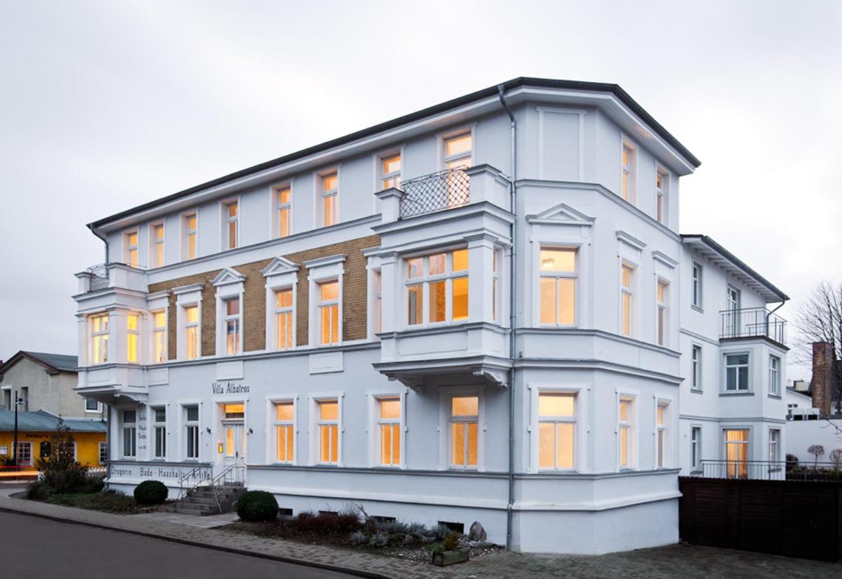 OSTKÜSTE - Villa Albatros Design Apartments - Housity