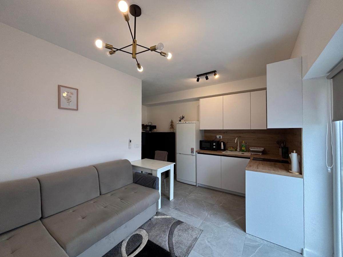 Apartman Bugenvila Postira Brač - Housity