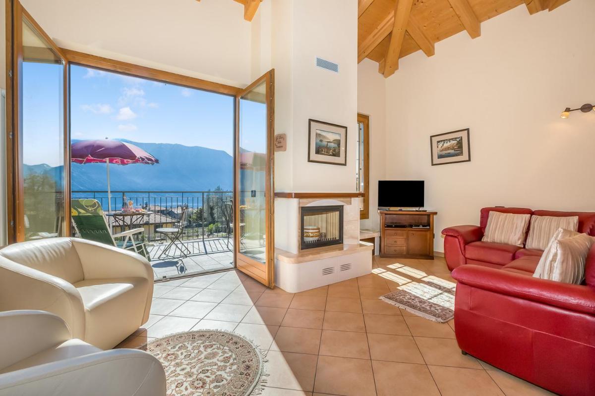 Tremezzo Ulivi Apt.7 - Housity