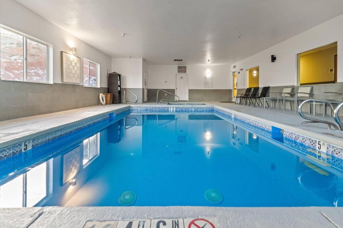 Quality Inn & Suites Salina National Forest Area - Housity