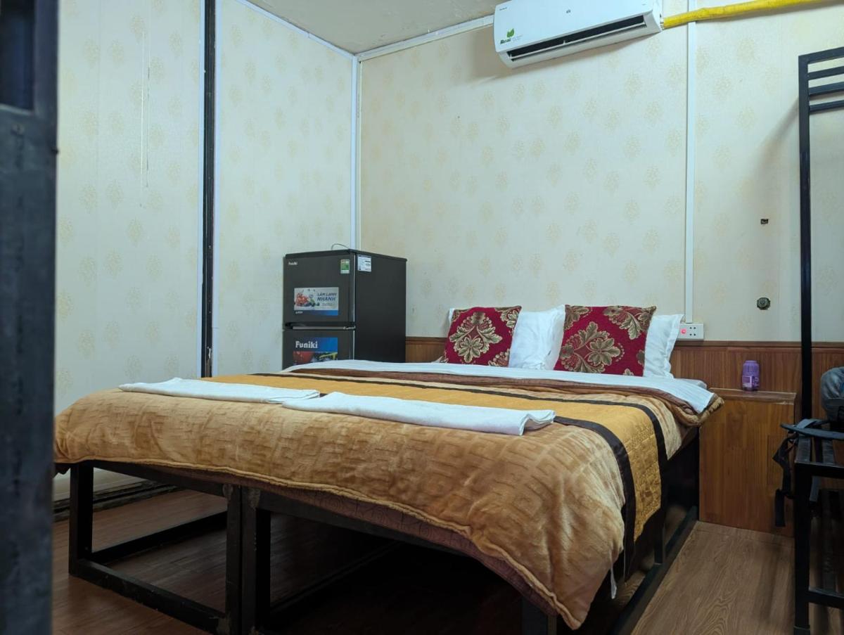 Ha Giang Creekside Homestay and Tours - Housity