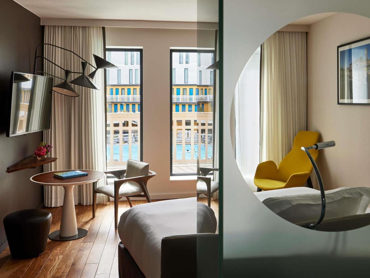 Coin salon dans l'établissement Molitor Hotel & Spa Paris - MGallery Collection