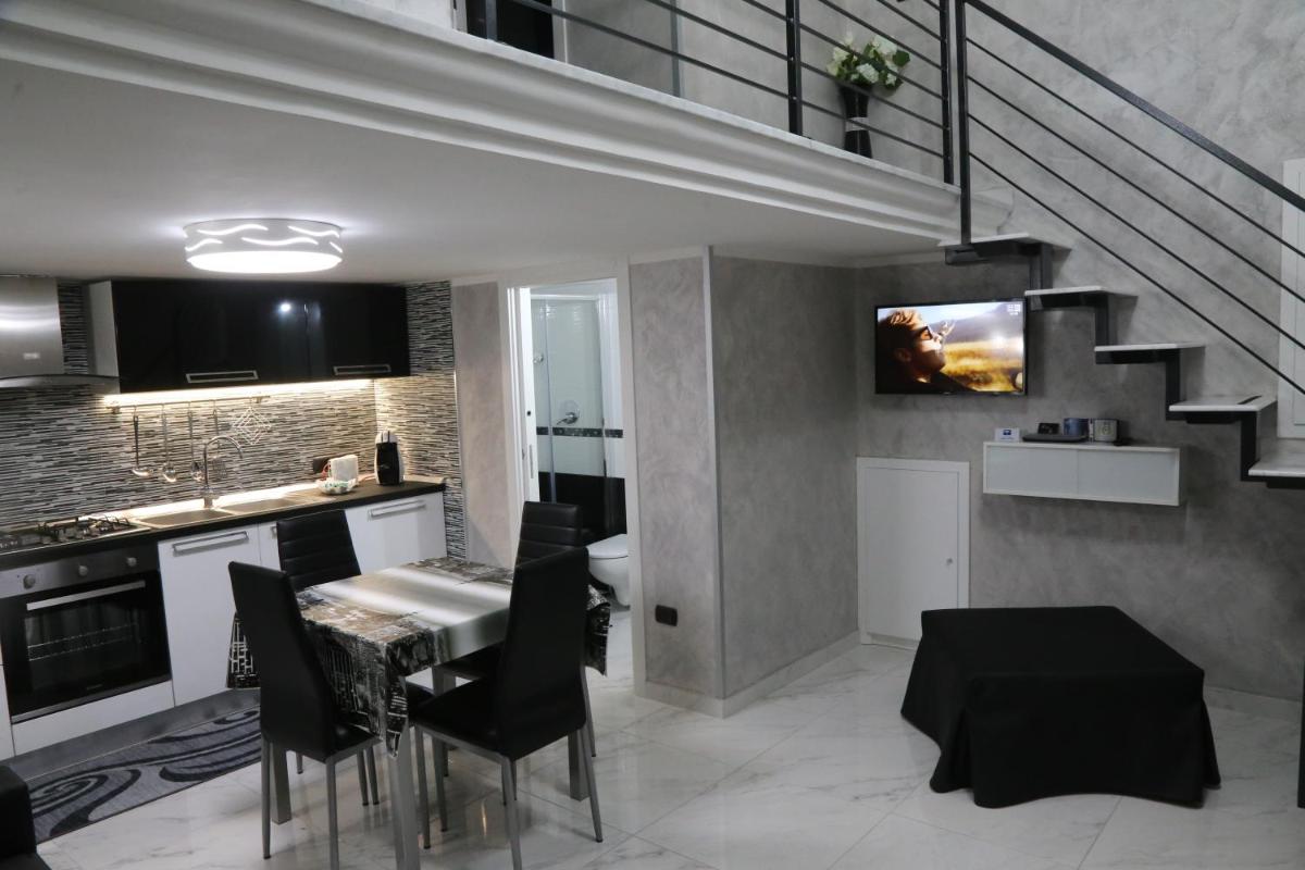Casa Vacanze Sannazzaro 70 - Housity