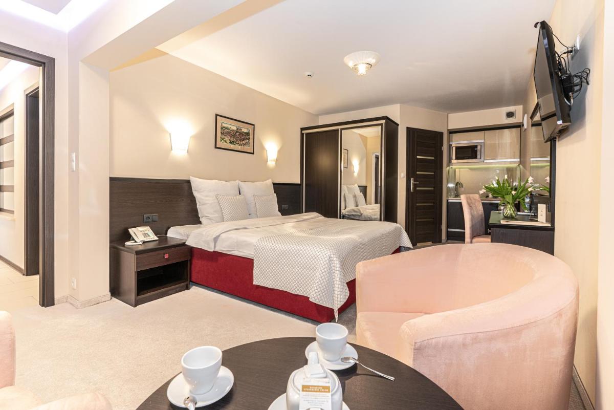 Hotel Soray - Housity