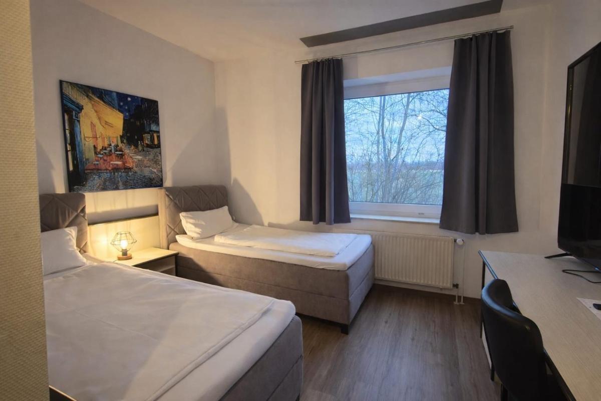 Sportpark Hotel Isernhagen - Housity
