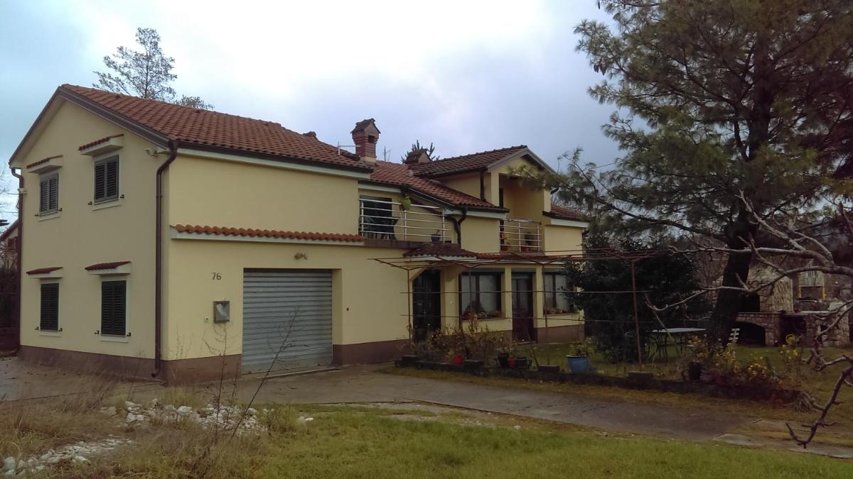Apartment Frane Grobnik - Housity