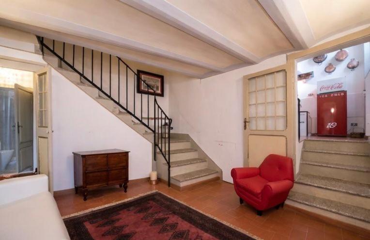 Appartmento in Via San Rufino - Housity
