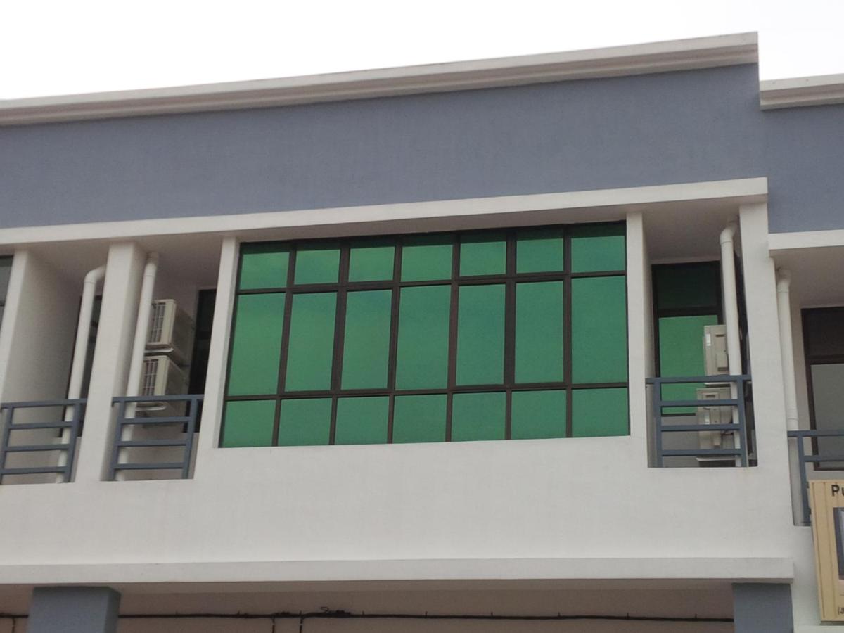 Eiman Homestay, Kluang - Housity