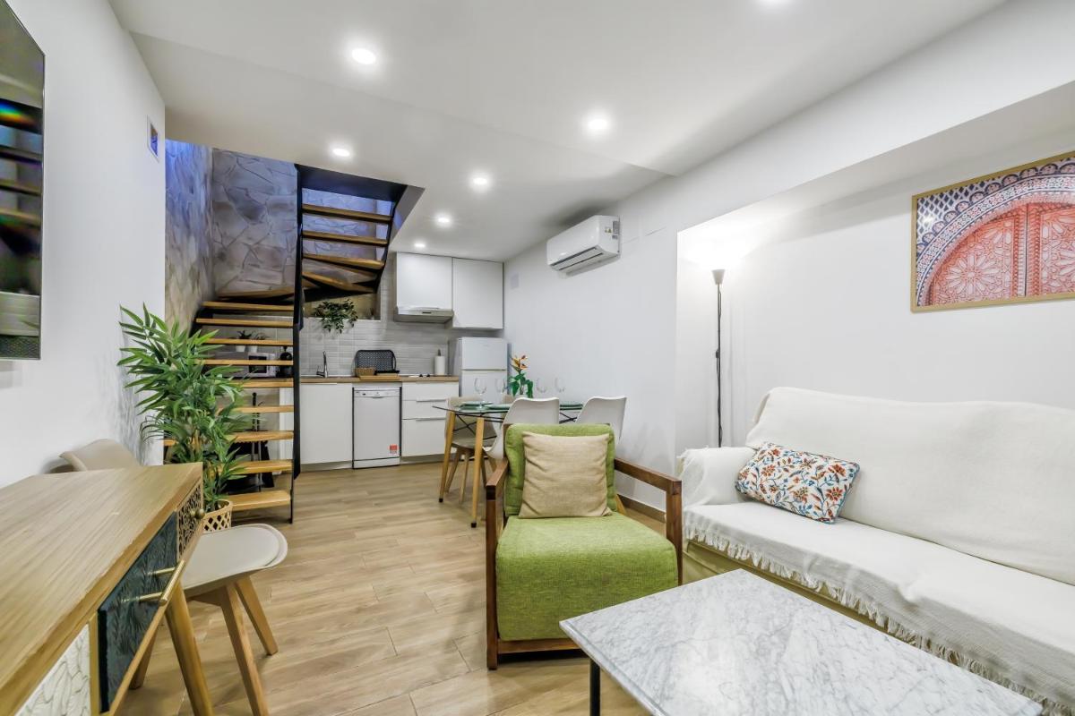 Casa Los Naranjos - Terraza en el Casco Histórico - Housity