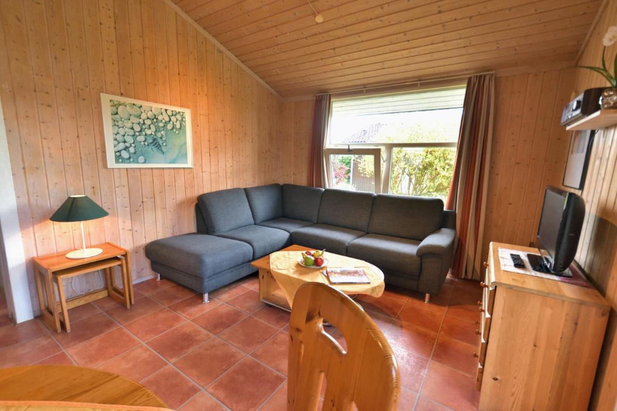 Ferienpark AM WALDRAND - Ferienhaus Typ A für 4 Personen - Haff - Housity