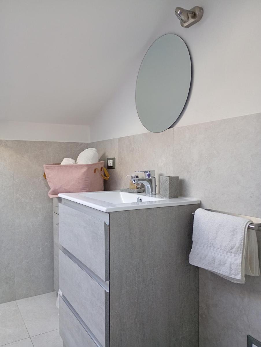 Casa Viola Lazise lago e relax! - Housity