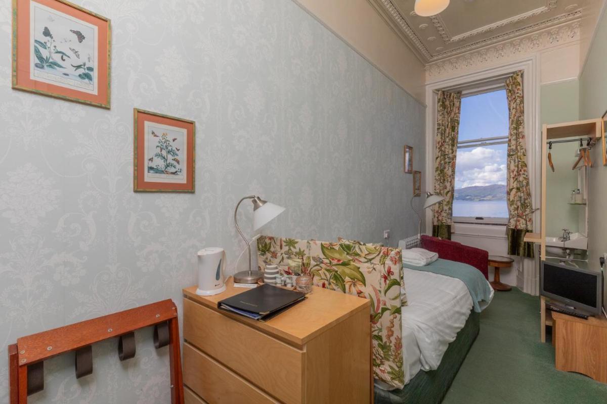 The Ardyne Guest House - Housity