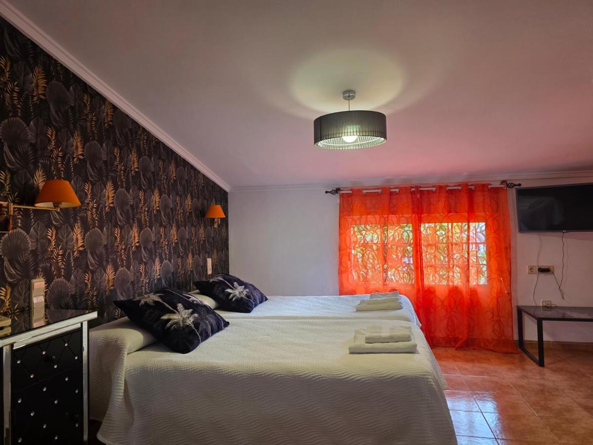 Hotel Iris La Eliana - Housity