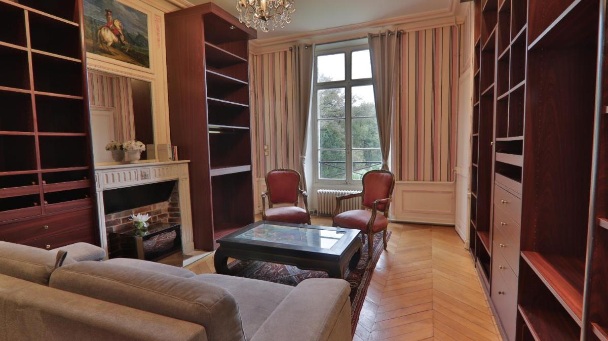 Coin salon dans l'établissement Chateau du boulay morin