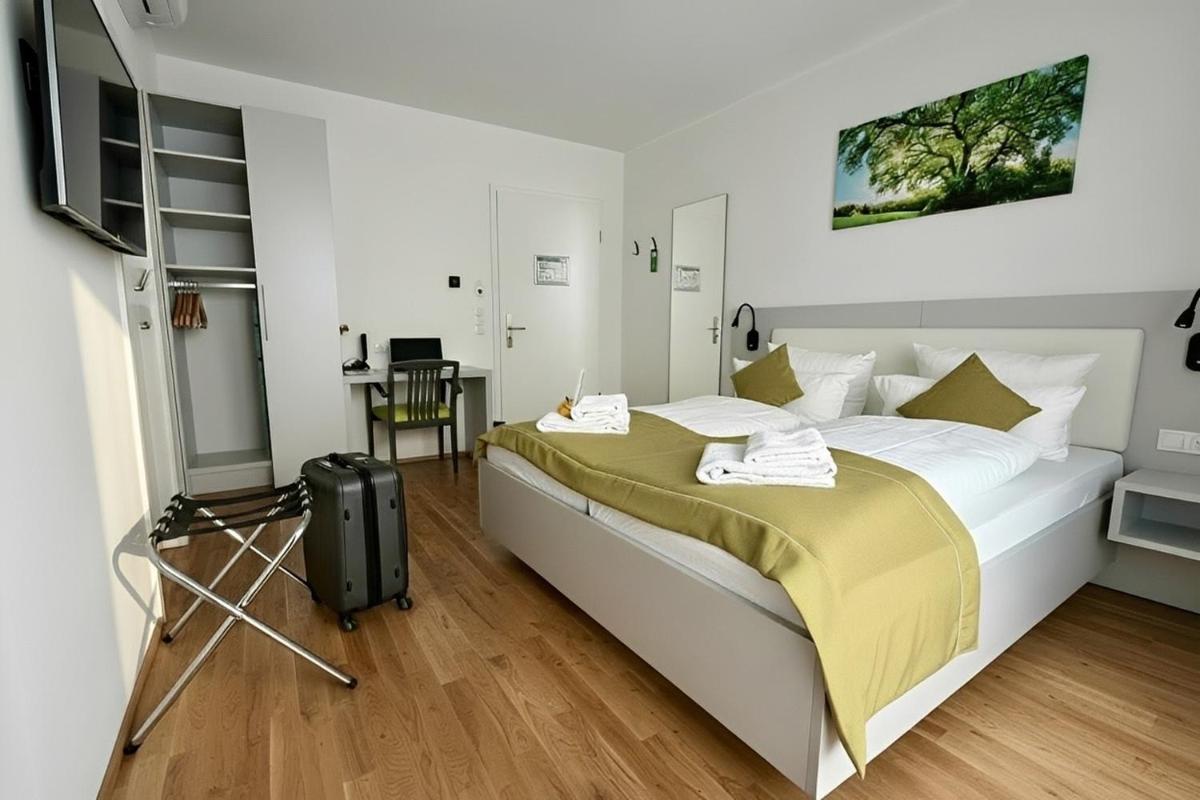 GuestHouse Große Linde - Housity