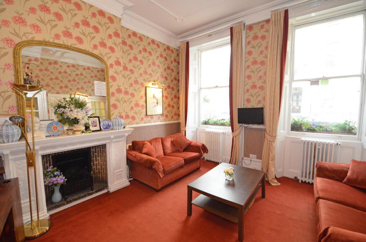 Parkwood Hotel - Housity