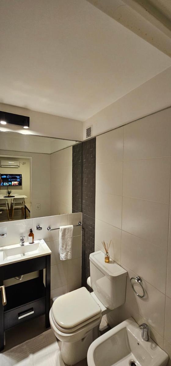 LitStay Brasil con cochera, pileta y asadores - Housity