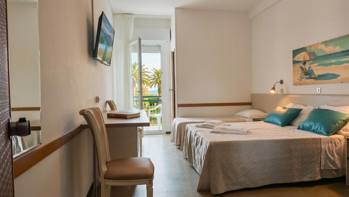 Hotel Internazionale - Housity