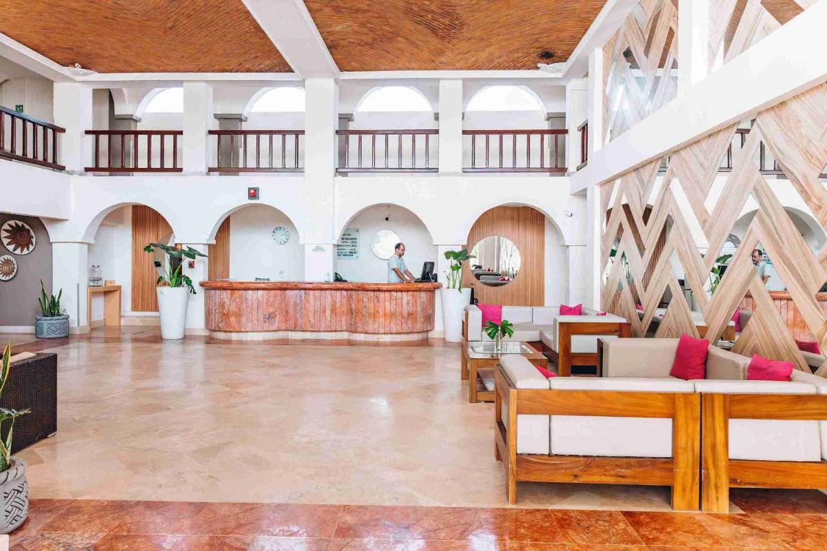 Solamar Inn Mazatlan - Housity
