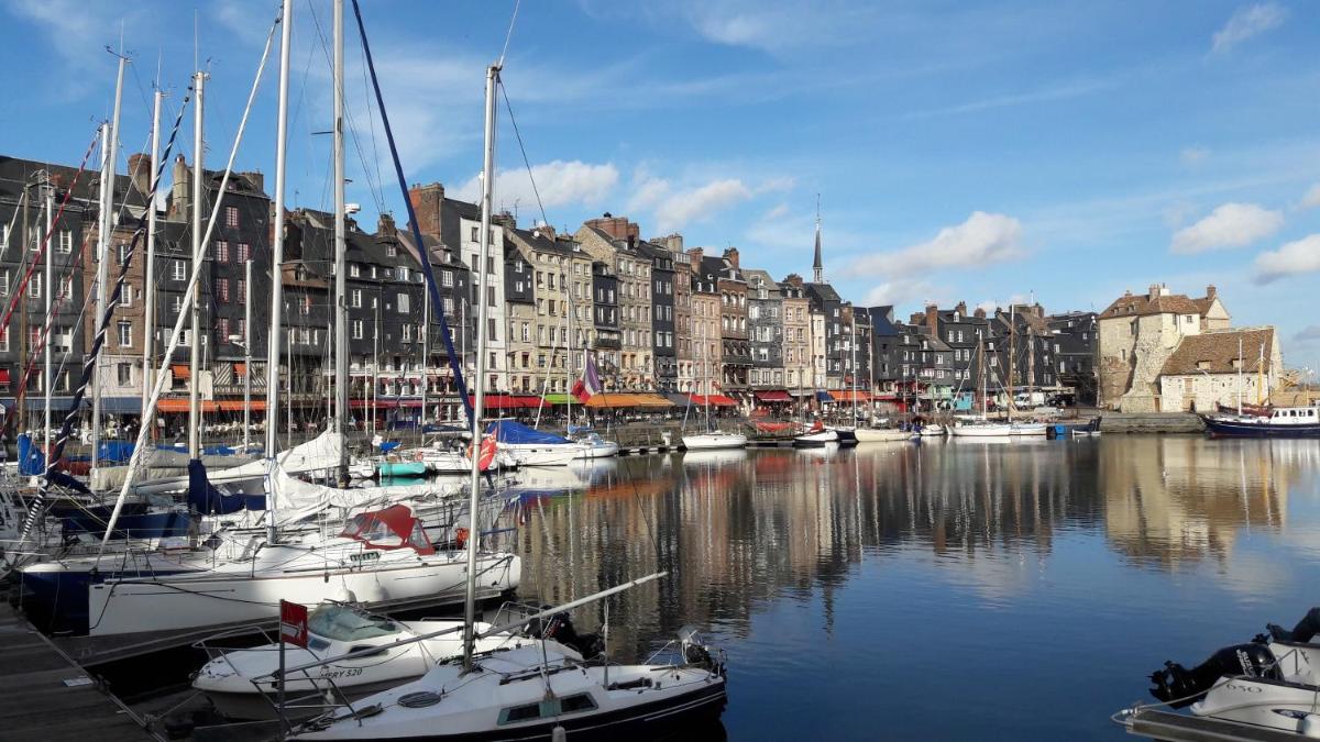 La Compagnie De La Ville - Housity
