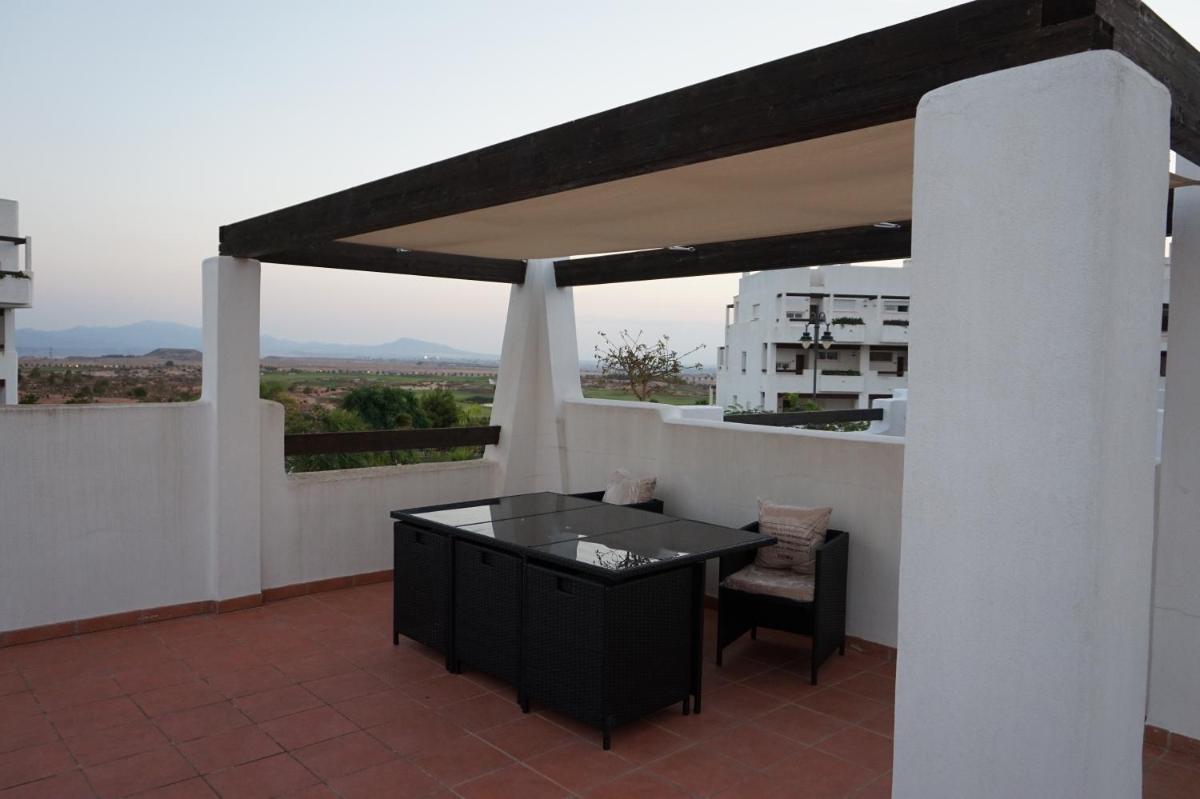 Suitetrails - 2 bed apartment on Condado De Alhama with roof solarium N5