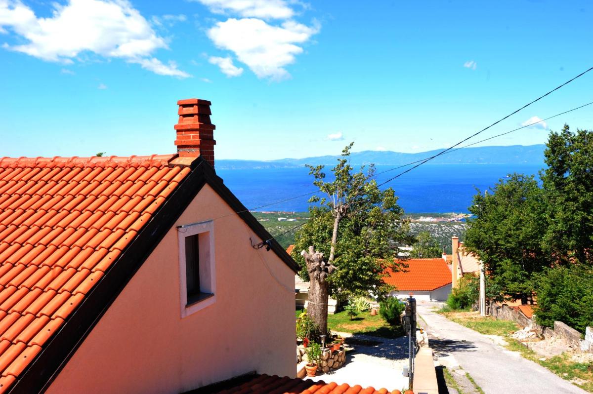 Apartment Jasna with breathtaking sea view, terrace and free parking - Housity