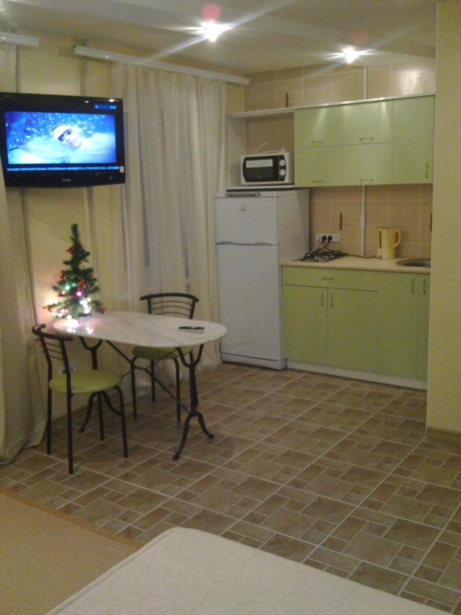 Suitetrails - Apartment at Kirova avenue