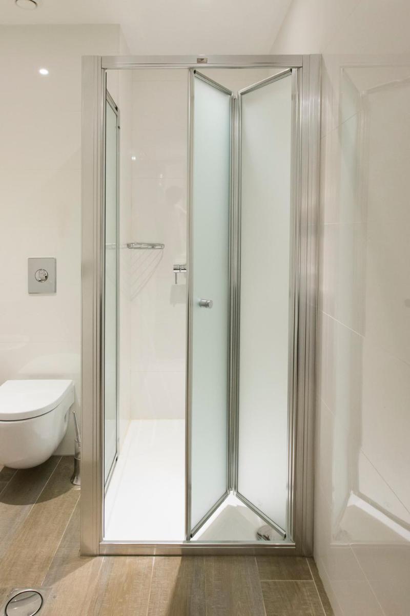 Un baño de Adrián Hoteles Jardines de Nivaria