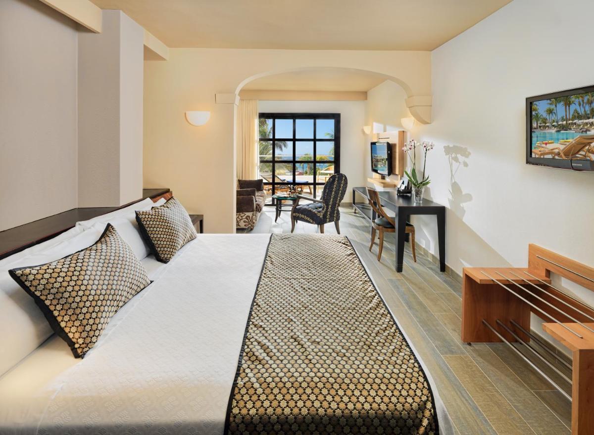 Cama o camas de una habitación en Adrián Hoteles Jardines de Nivaria
