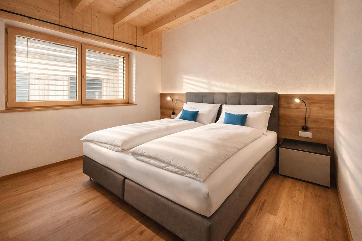 AlpenLuxus presents ZILLERHEART - Balcony und Car Park - Housity