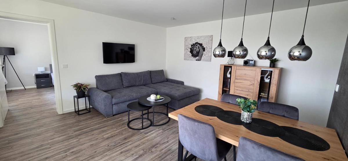 Ferienwohnung Schlossblick - Housity