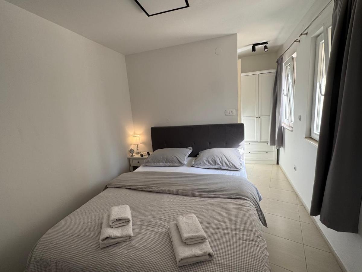 Guest House Vitaro - Housity