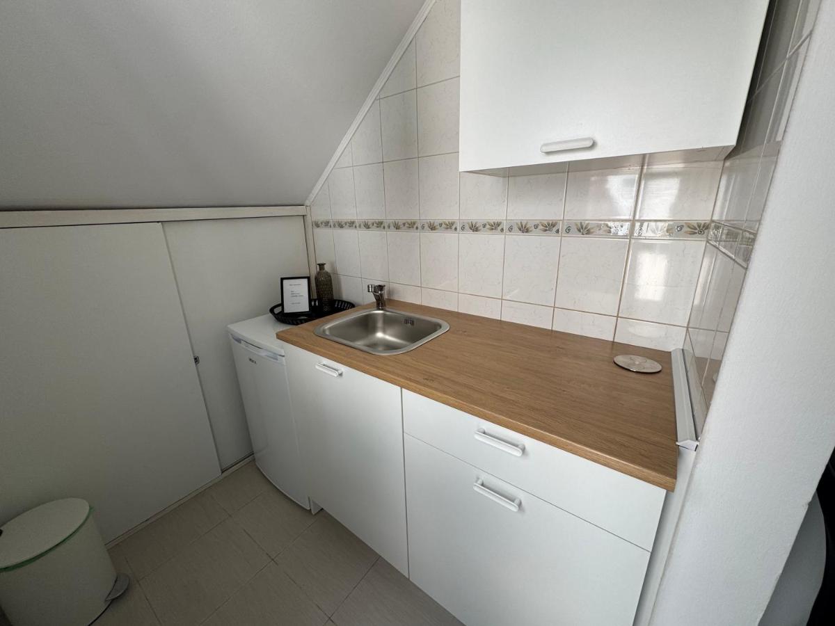 Guest House Vitaro - Housity