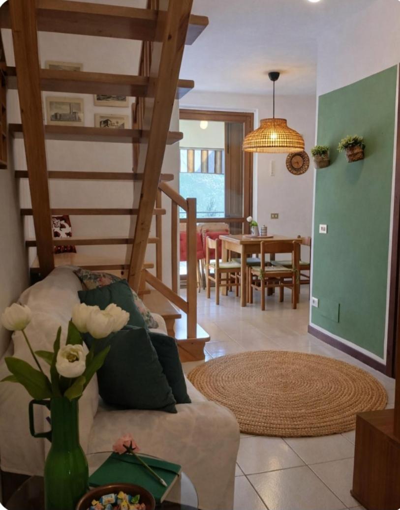 ISA 'S HOUSE , a TERRACE IN TACENO - Housity