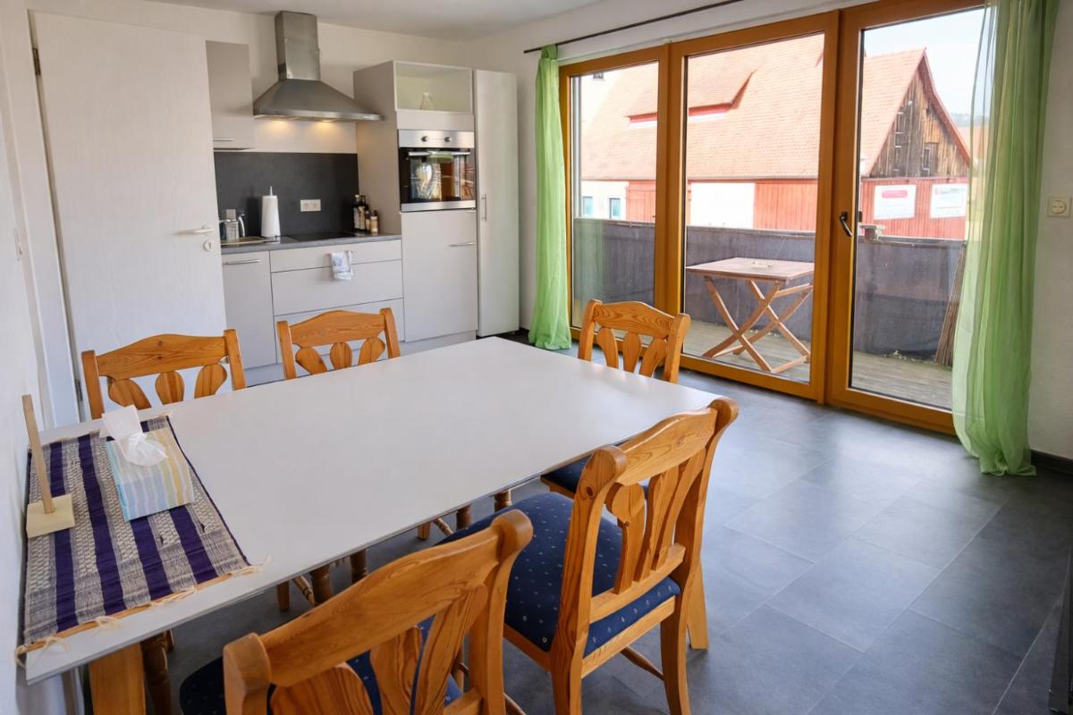 Cozy Apartment Offenhausen - Housity