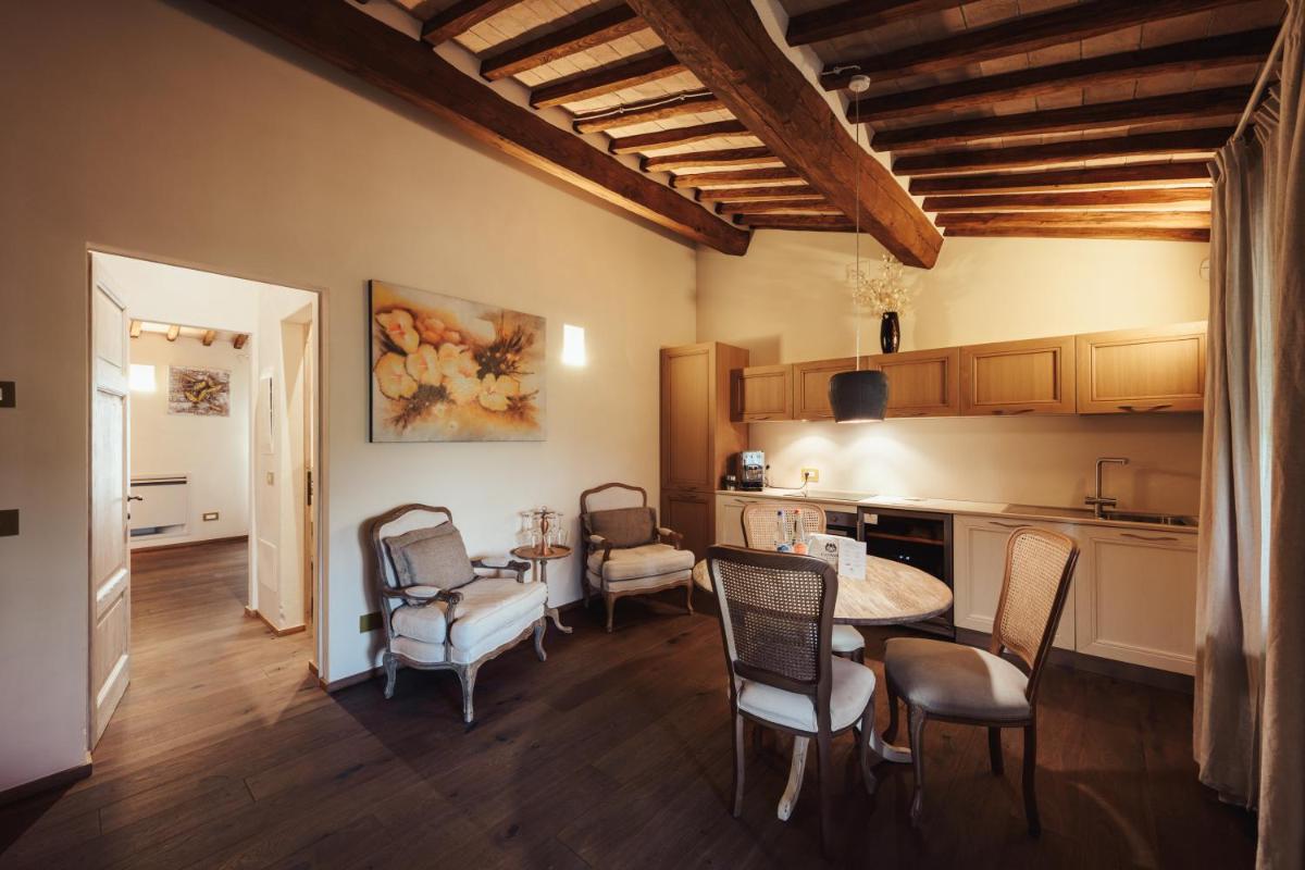 Capanna Suites - Housity