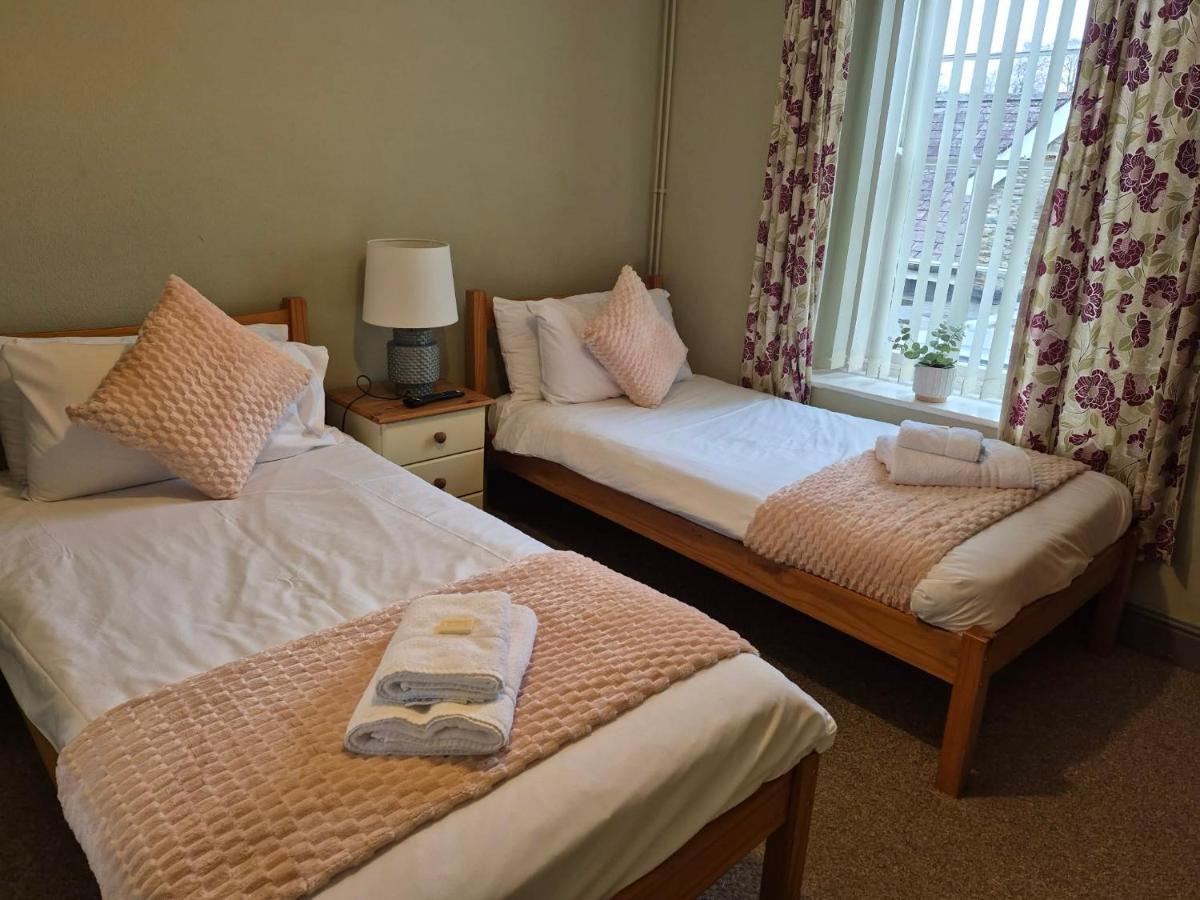 The Royal Oak Pub - Housity