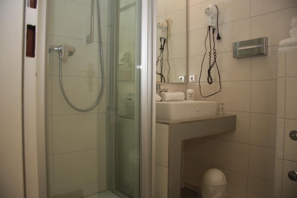 Hotel Christiansen - Housity
