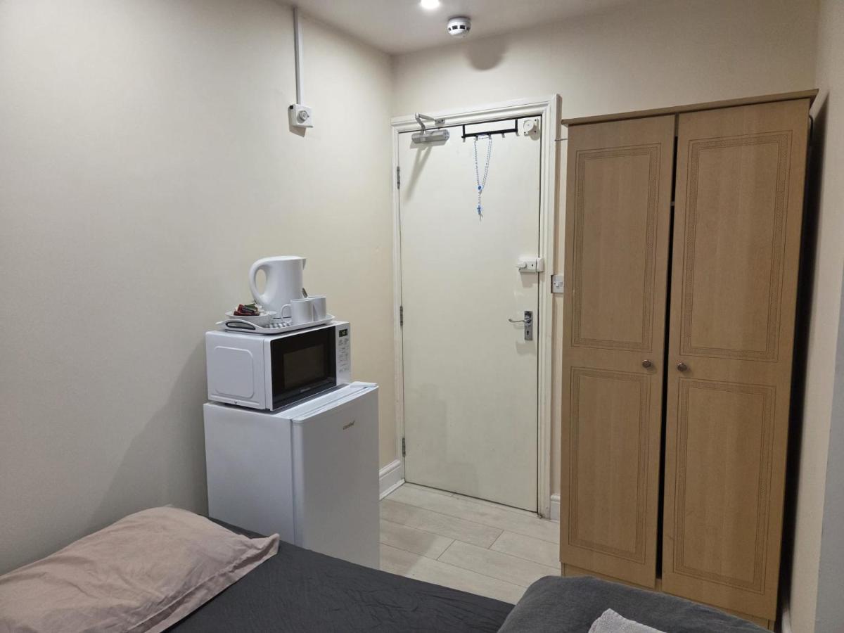 Romford Lodge - Housity