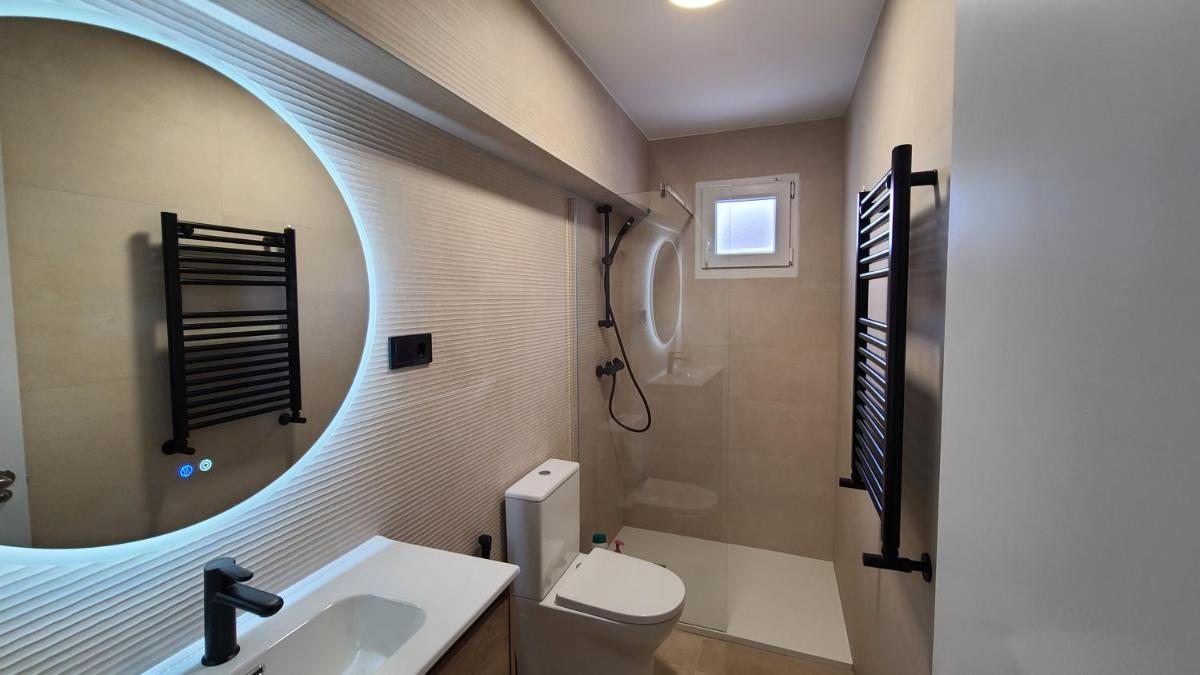 Casa renovada con chill out en Espinosa - Housity