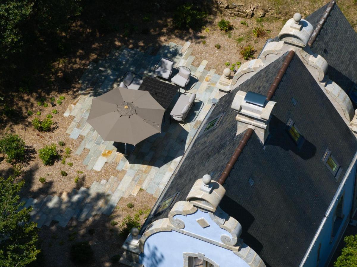 Vue panoramique sur l'établissement Domaine de Locguénolé & Spa - Relais & Chateaux