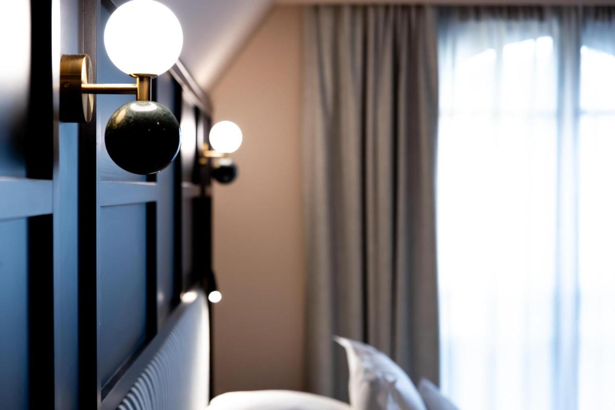 Salle de bains dans l'établissement Le Celtique & Spa