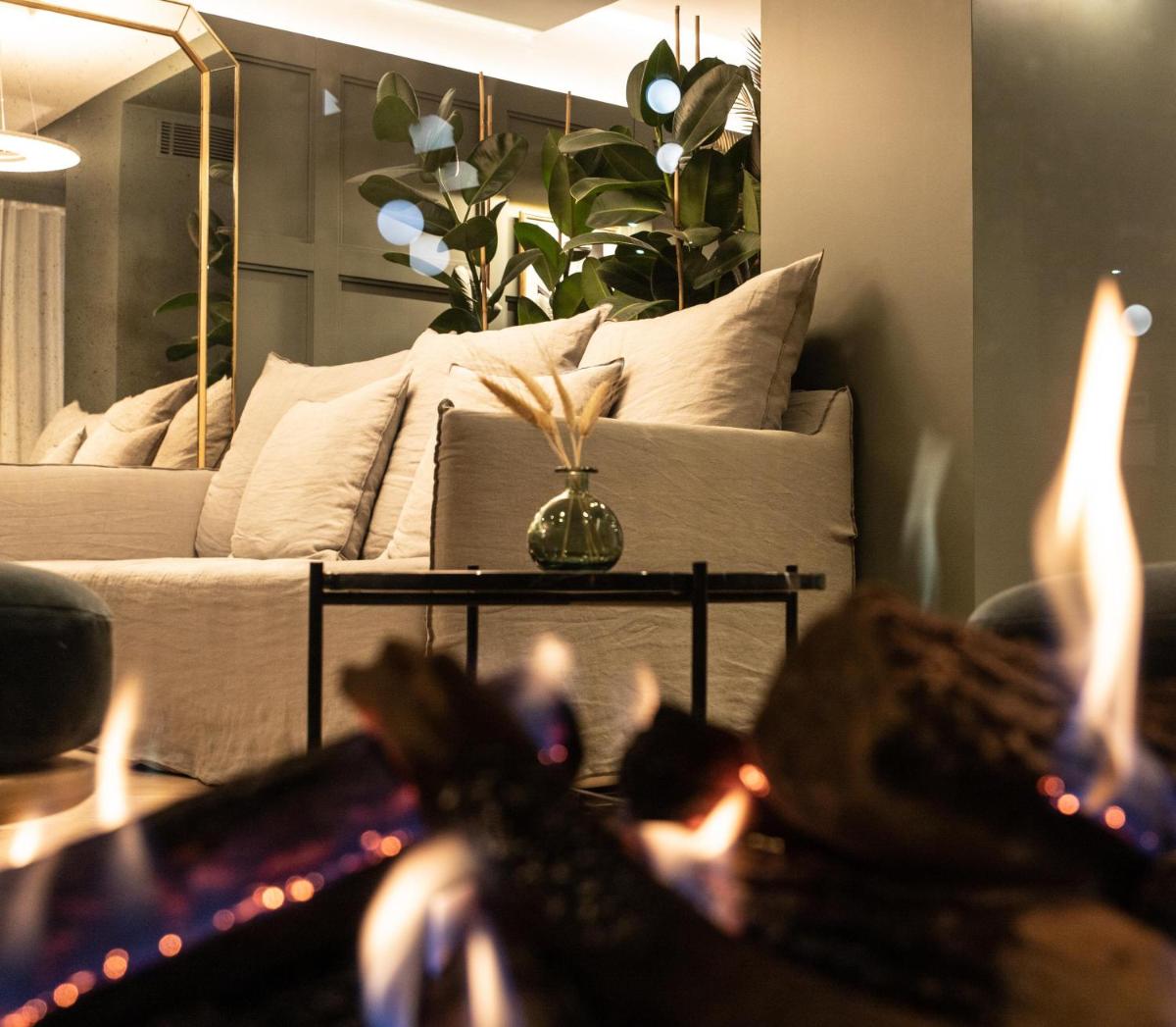 Coin salon dans l'établissement Le Celtique & Spa