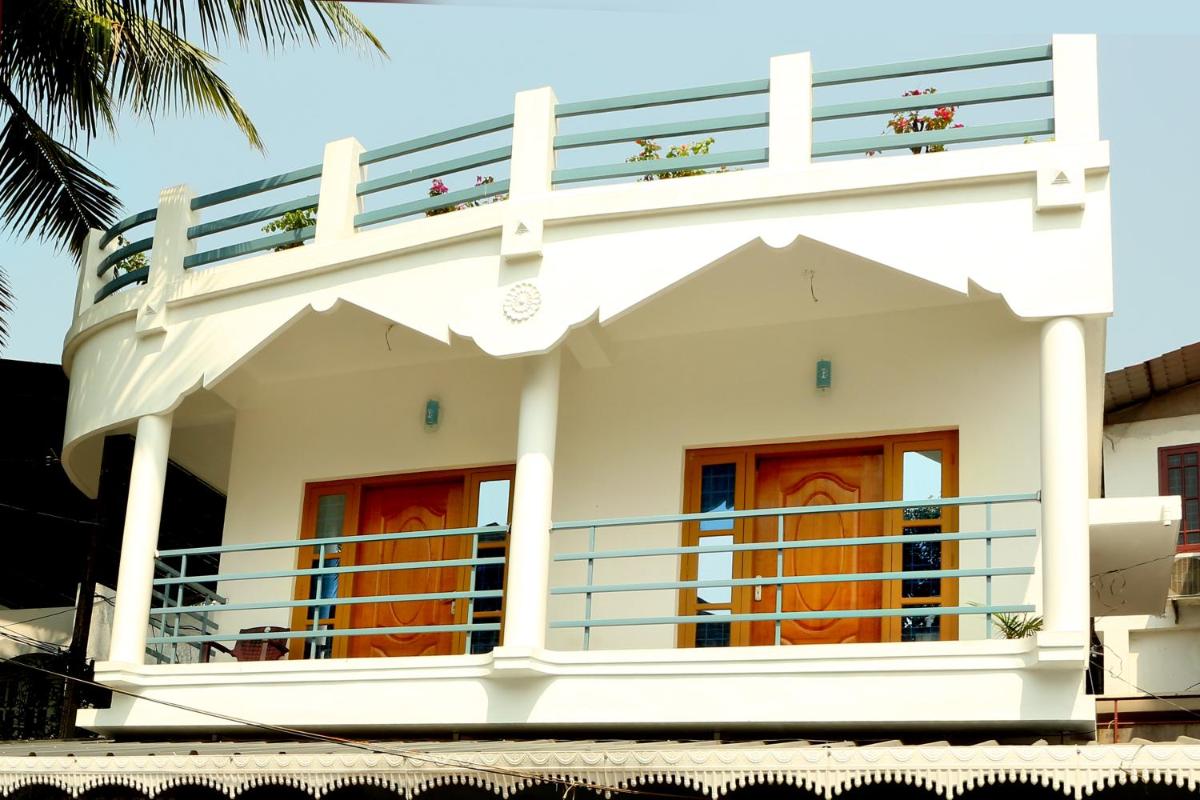 Heather Home Stay - Housity