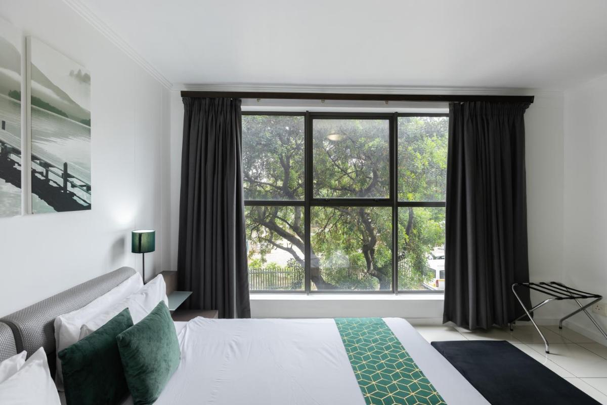 The Nicol Hotel and Apartments - Housity
