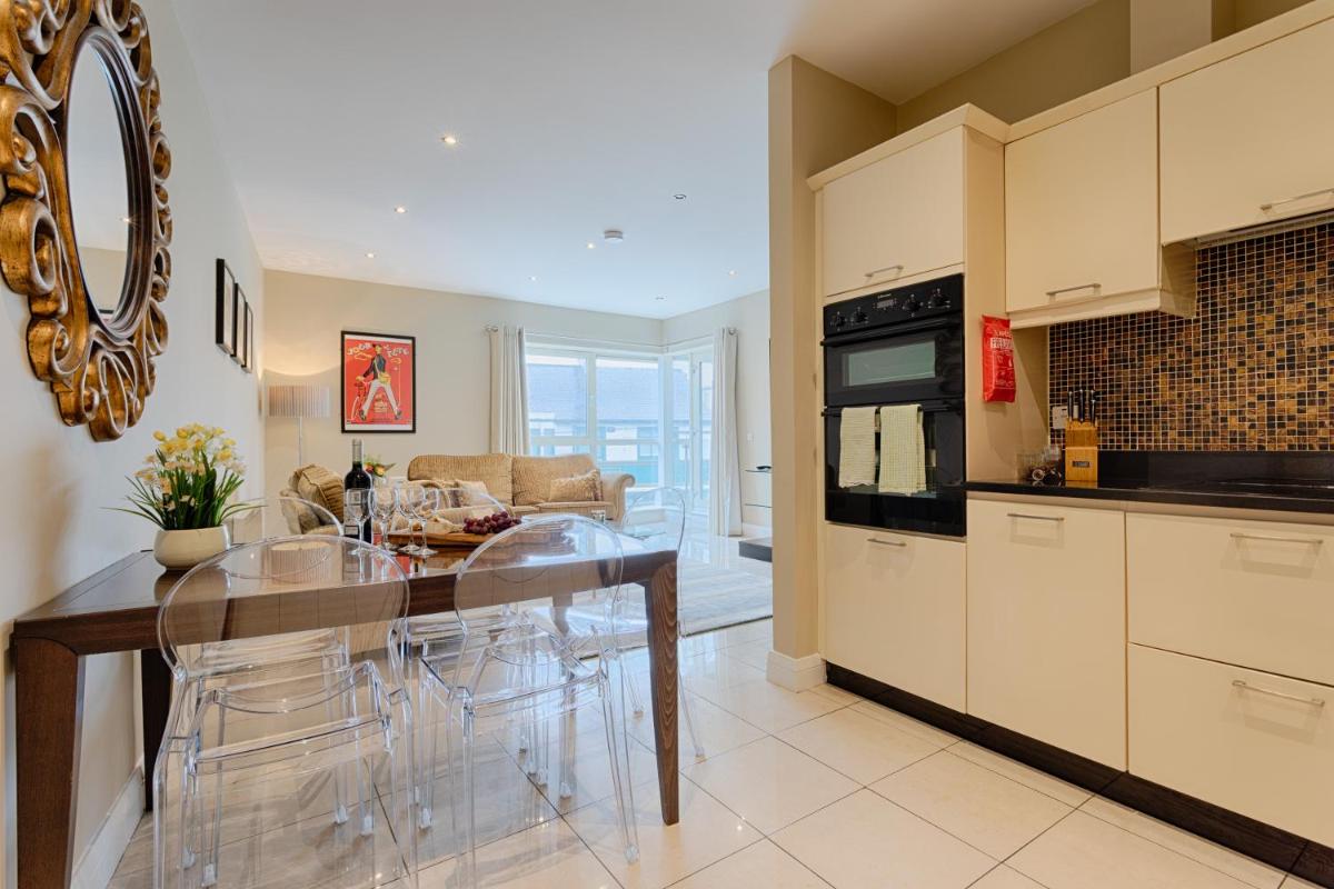 Jameson Court Apartments - Housity